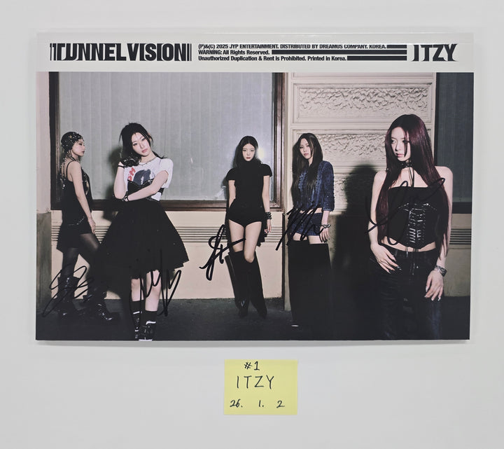 ITZY "TUNNEL VISION" - Hand Autographed(Signed) Promo Album [26.1.2]