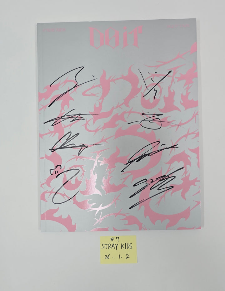 Stray Kids "DO IT" - Hand Autographed(Signed) Promo Album [26.1.2] - Please Read