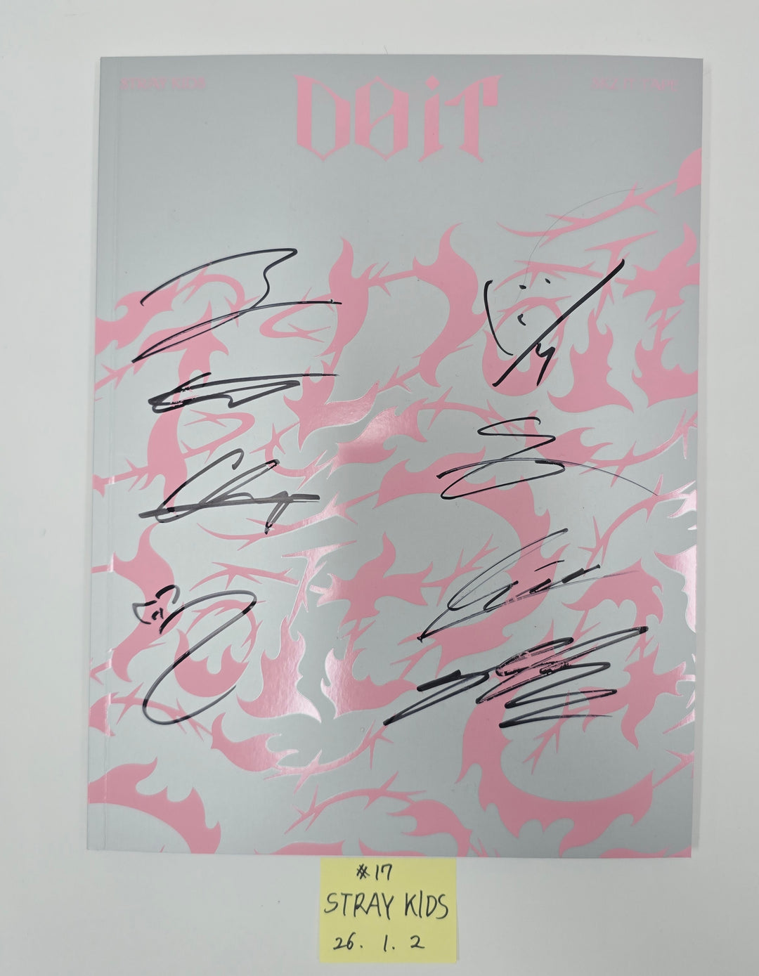 Stray Kids "DO IT" - Hand Autographed(Signed) Promo Album [26.1.2] - Please Read
