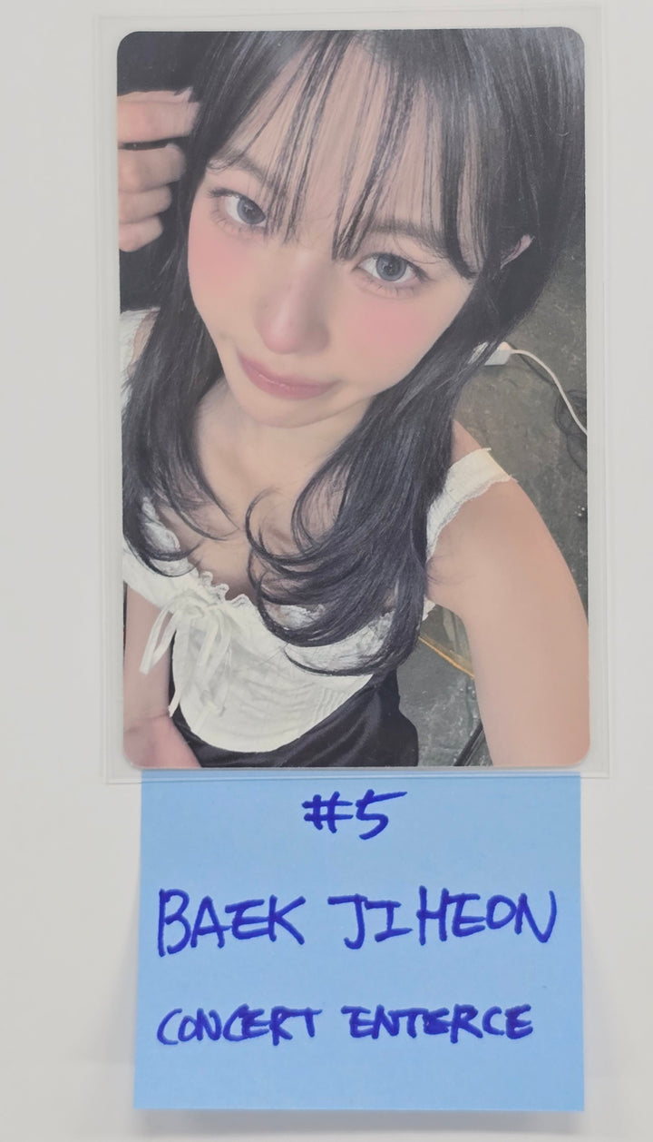 Fromis_9 "NOW TOMORROW" - CONCERT Enterance Photocard [26.1.2]