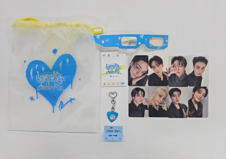Stray Kids "World Tour dominATE" - STAY ZONE Photocards Set (8ea) + MD [26.1.2]