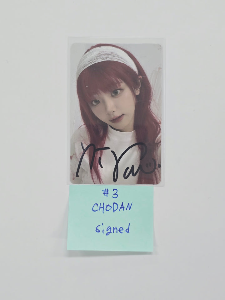 QWER - Hand Autograhped(Signed) Photocard [26.01.05]