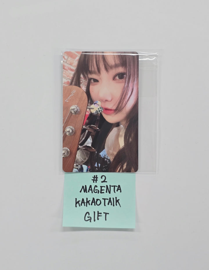 QWER - Kakao Gift Event Photocard + K-POP Store Fansign Event Photocard [26.01.05]
