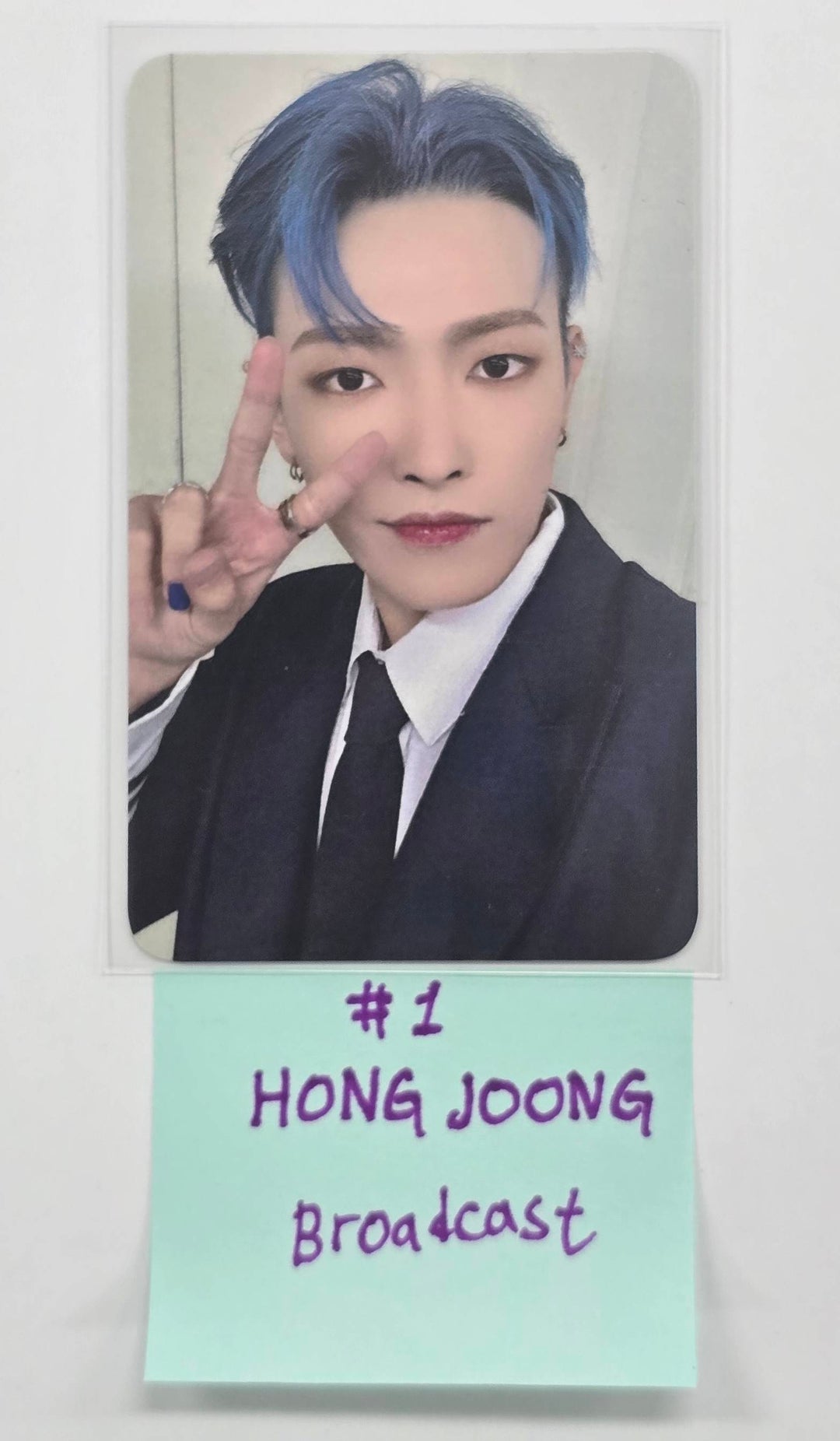 Ateez "THE WORLD EP.2 : OUTLAW" - Broadcast Photocard [26.01.05]