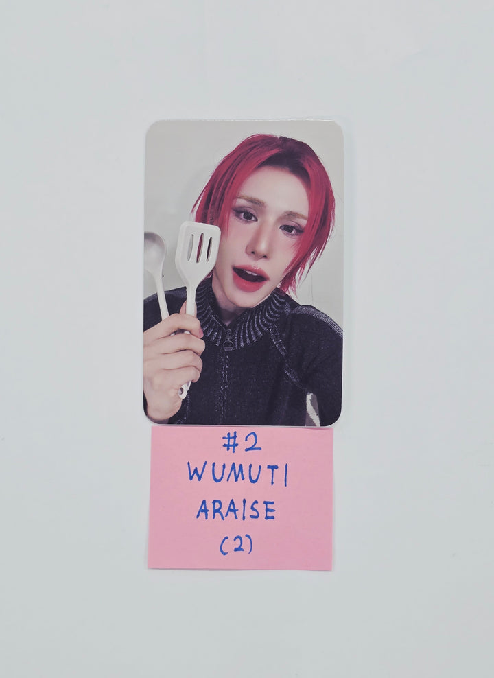 XLOV "UXLXVE" - ARAISE Fansign Event Photocard R2 (1) [26.01.06]