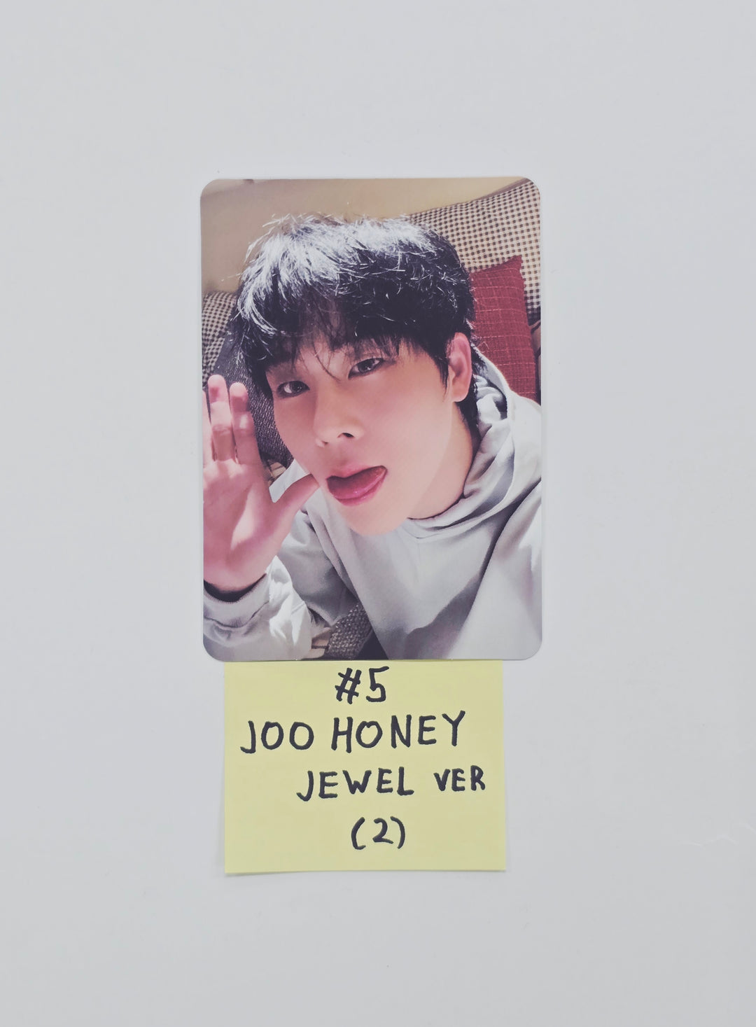 JOOHONEY (of MONSTA X) "光 (INSANITY)" - Official Photocard [26.01.07]