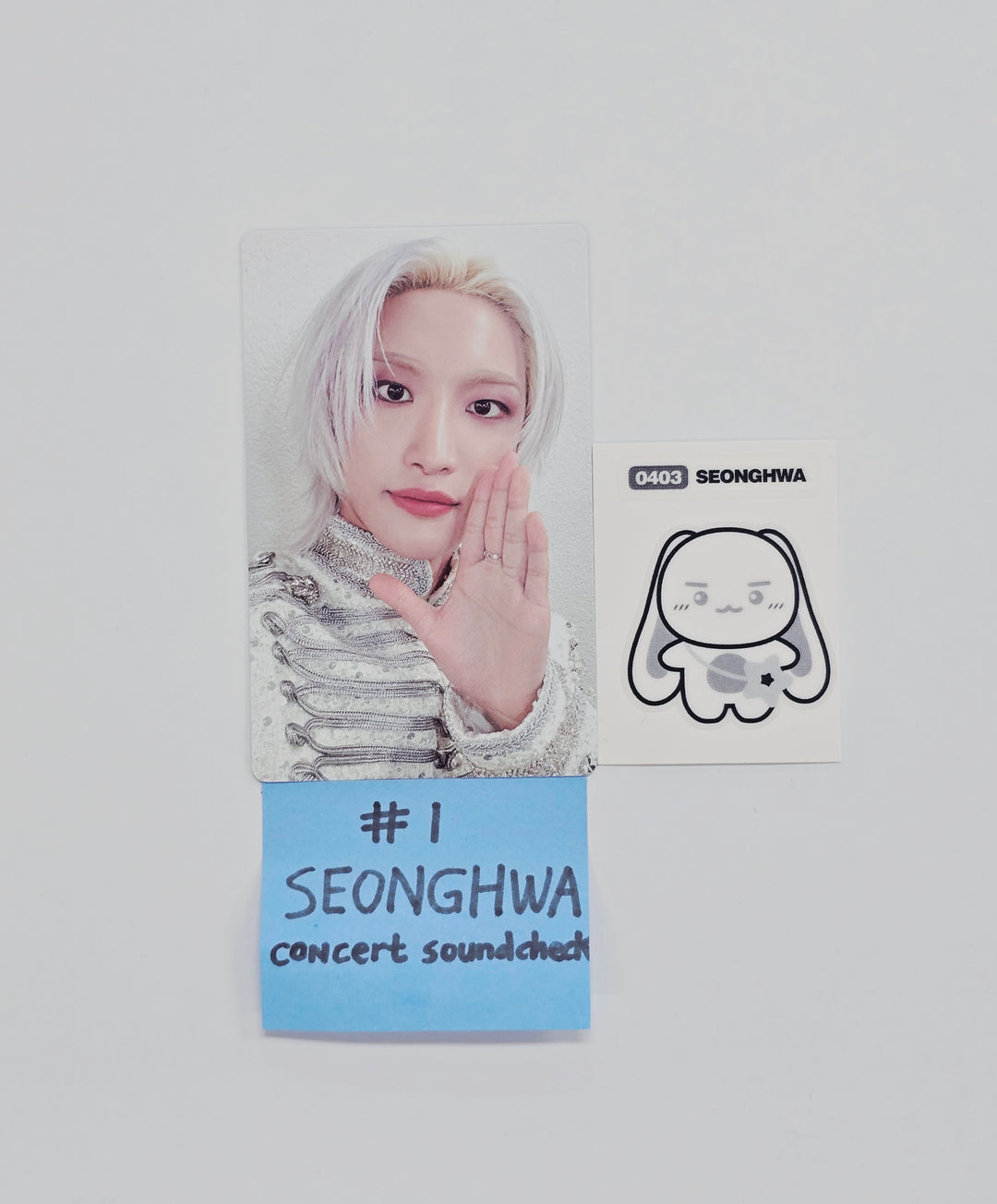 Ateez "Towards The Light" 2025 World Tour - Sound Check Photocard [26.01.07]