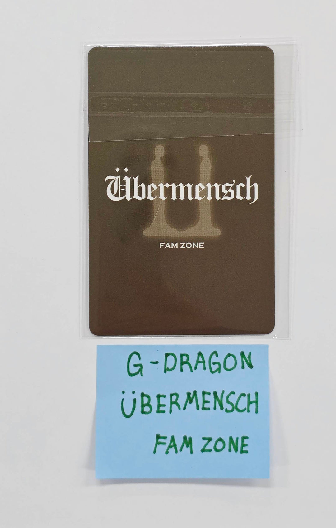 G-Dragon "Übermensch" - FAM ZONE Event Photocard [26.01.07]