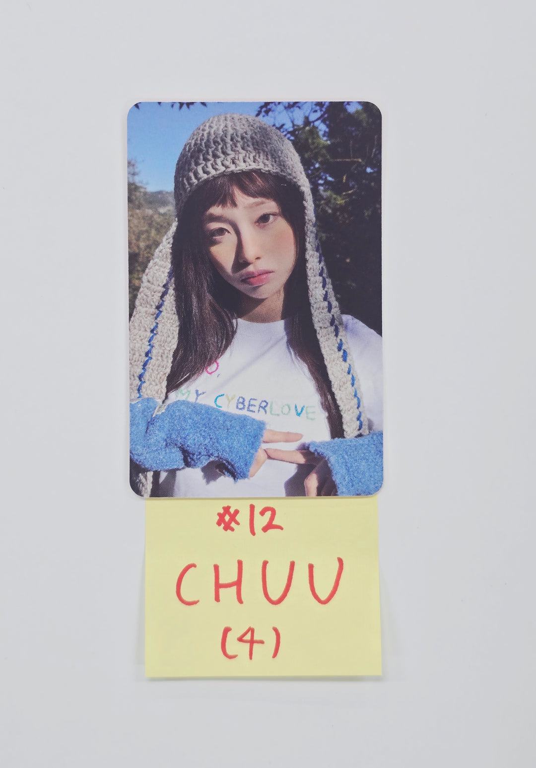 Chuu The First Album "XO, My Cyberlove" - Official Trading Photocard [26.01.08]