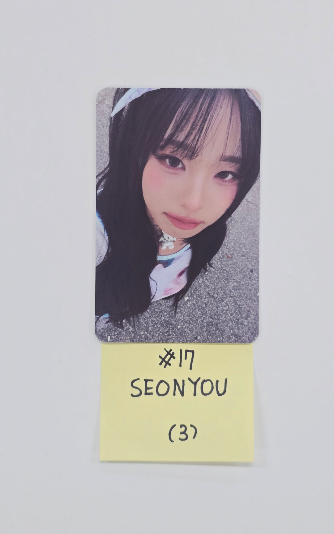 CLASS:y "A new chapter of the party - messier, classier Goods package" - Official Photocard [26.01.08]