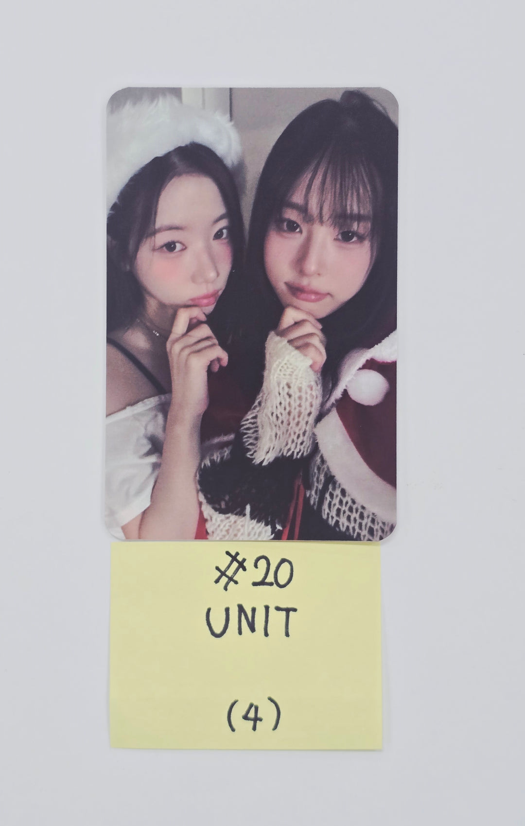 CLASS:y "A new chapter of the party - messier, classier Goods package" - Official Photocard [26.01.08]