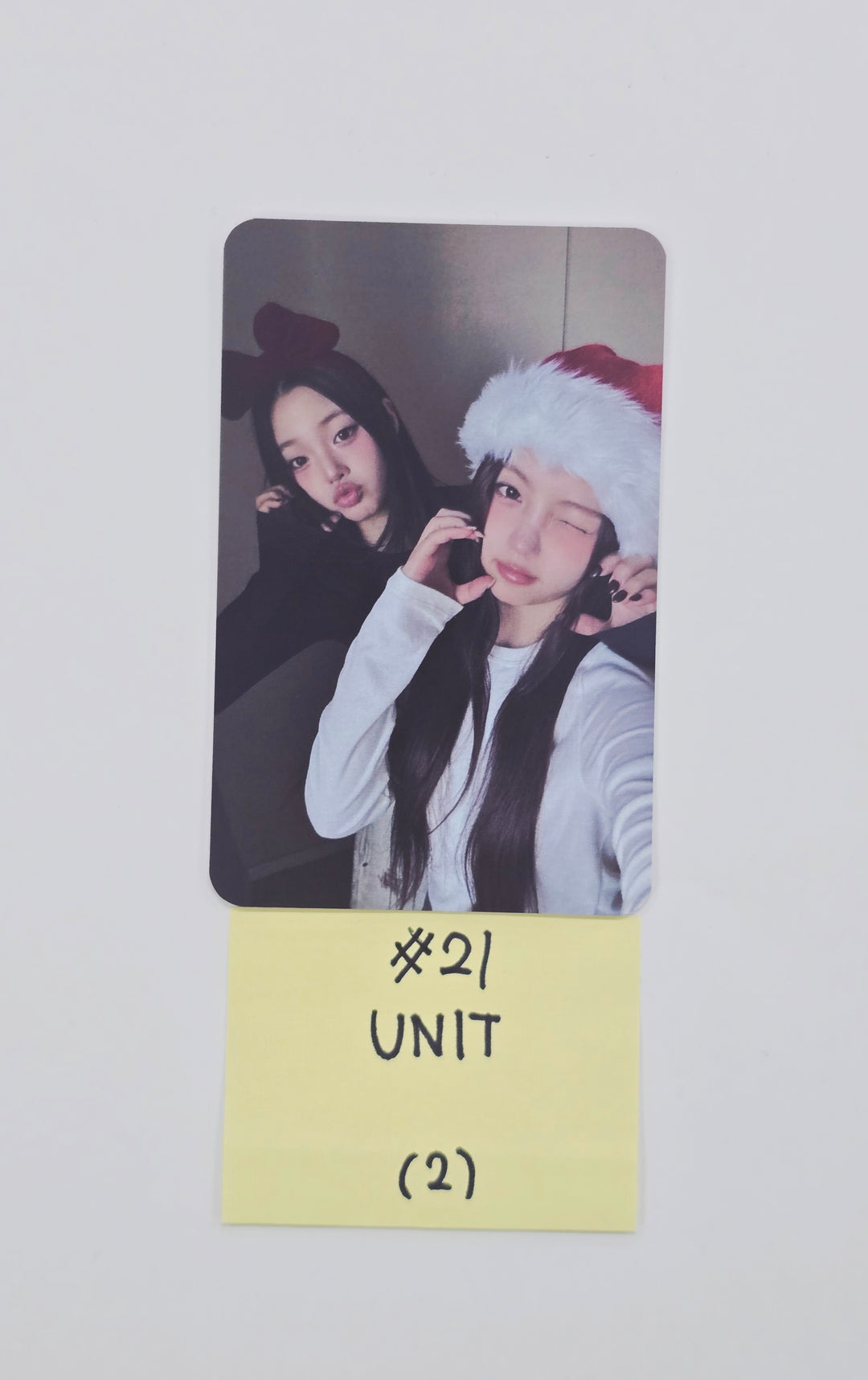 CLASS:y "A new chapter of the party - messier, classier Goods package" - Official Photocard [26.01.08]