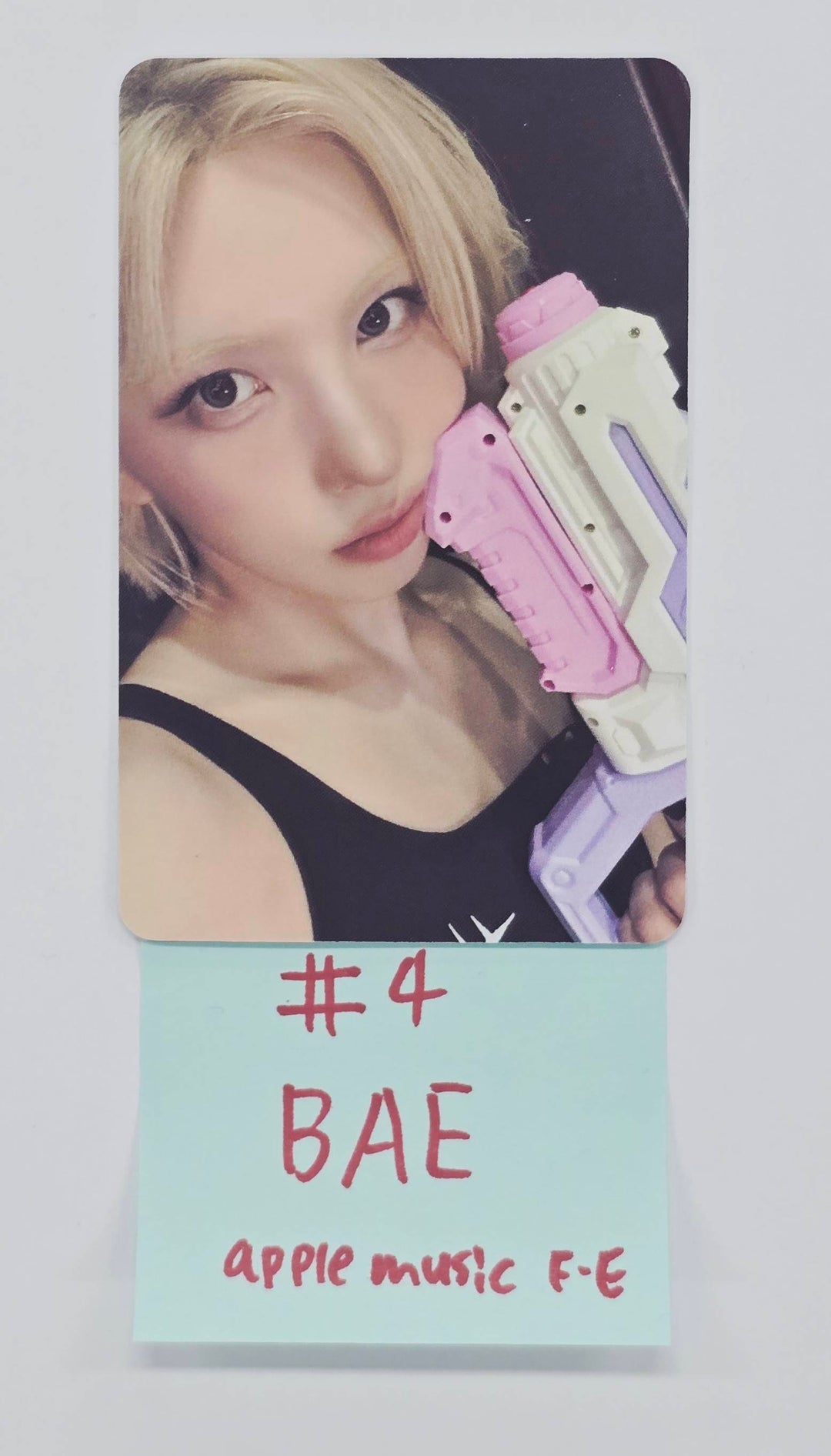 NMIXX "Fe3O4: STICK OUT" - Apple Music Fansign Event Photocard [26.01.08]