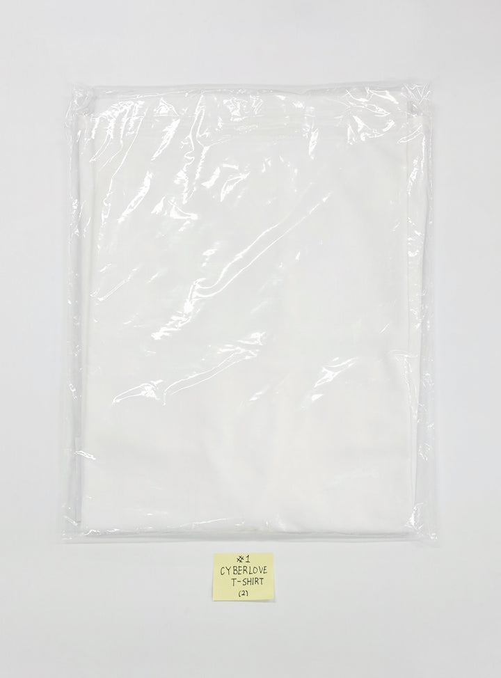 CHUU The First Album "XO, My Cyberlove" - OLIVEYOUNG POP-UP STORE MD [26.01.08]