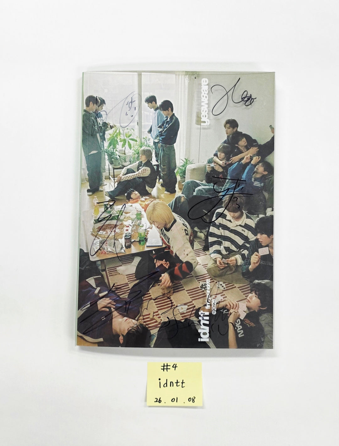 IDNTT "yesweare" - Hand Autographed(Signed) Promo Album [26.01.08]