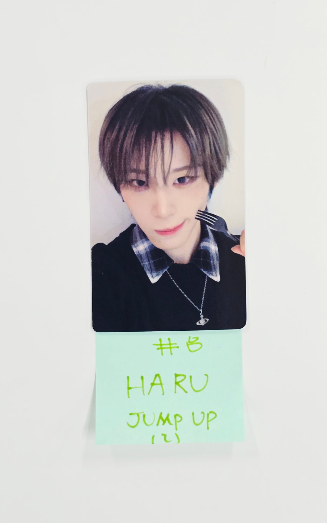 XLOV "UXLXVE" - Jump UP Fansign Event Photocard R7 [26.01.13]