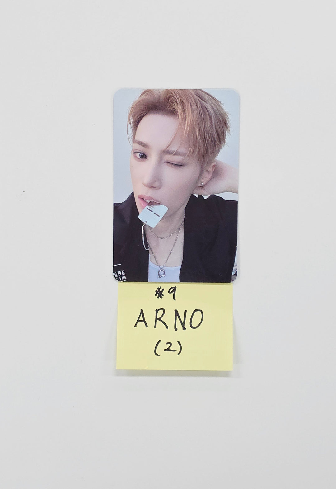 ALPHA DRIVE ONE "EUPHORIA" - Official Photocard, Staff Pass Photocard (Freak Alarm ver.) [26.01.13]