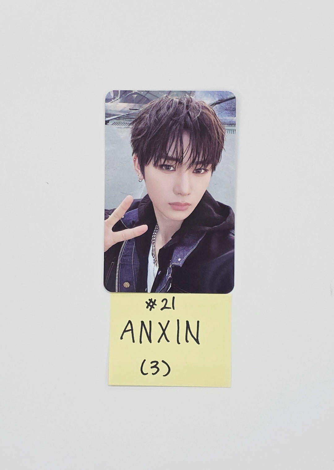 ALPHA DRIVE ONE "EUPHORIA" - Official Photocard, Staff Pass Photocard (Freak Alarm ver.) [26.01.13]