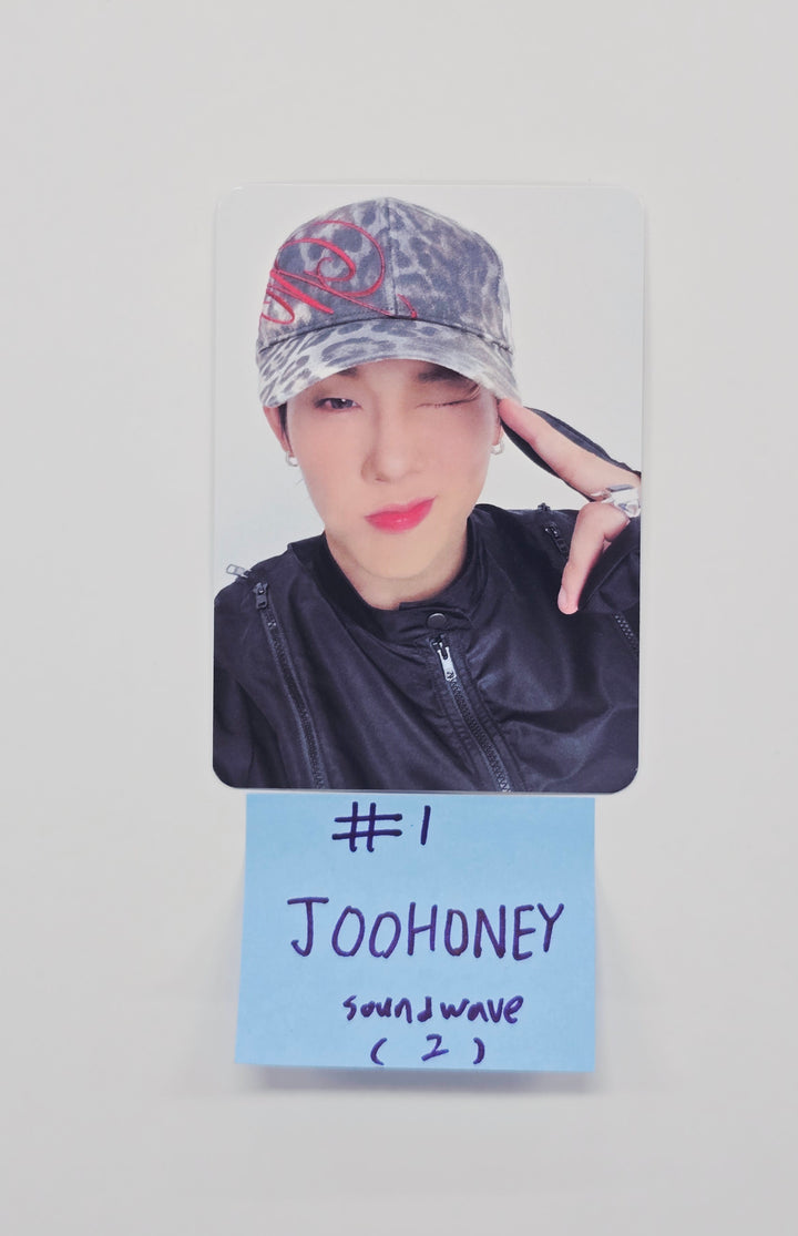 JOOHONEY (of MONSTA X) "光 (INSANITY) - Soundwave Pre-Order Benefit Photocard [26.01.14]
