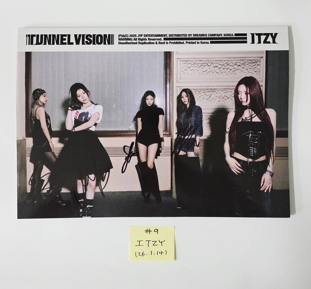 ITZY "TUNNEL VISION" - Hand Autographed(Signed) Promo Album [26.1.14]
