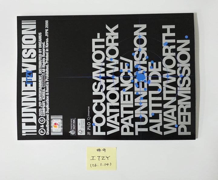 ITZY "TUNNEL VISION" - Hand Autographed(Signed) Promo Album [26.1.14]