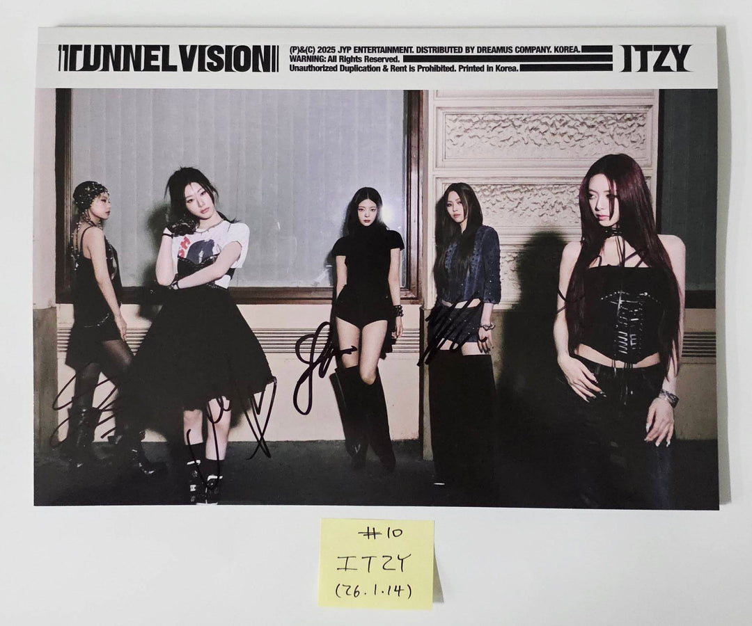ITZY "TUNNEL VISION" - Hand Autographed(Signed) Promo Album [26.1.14]