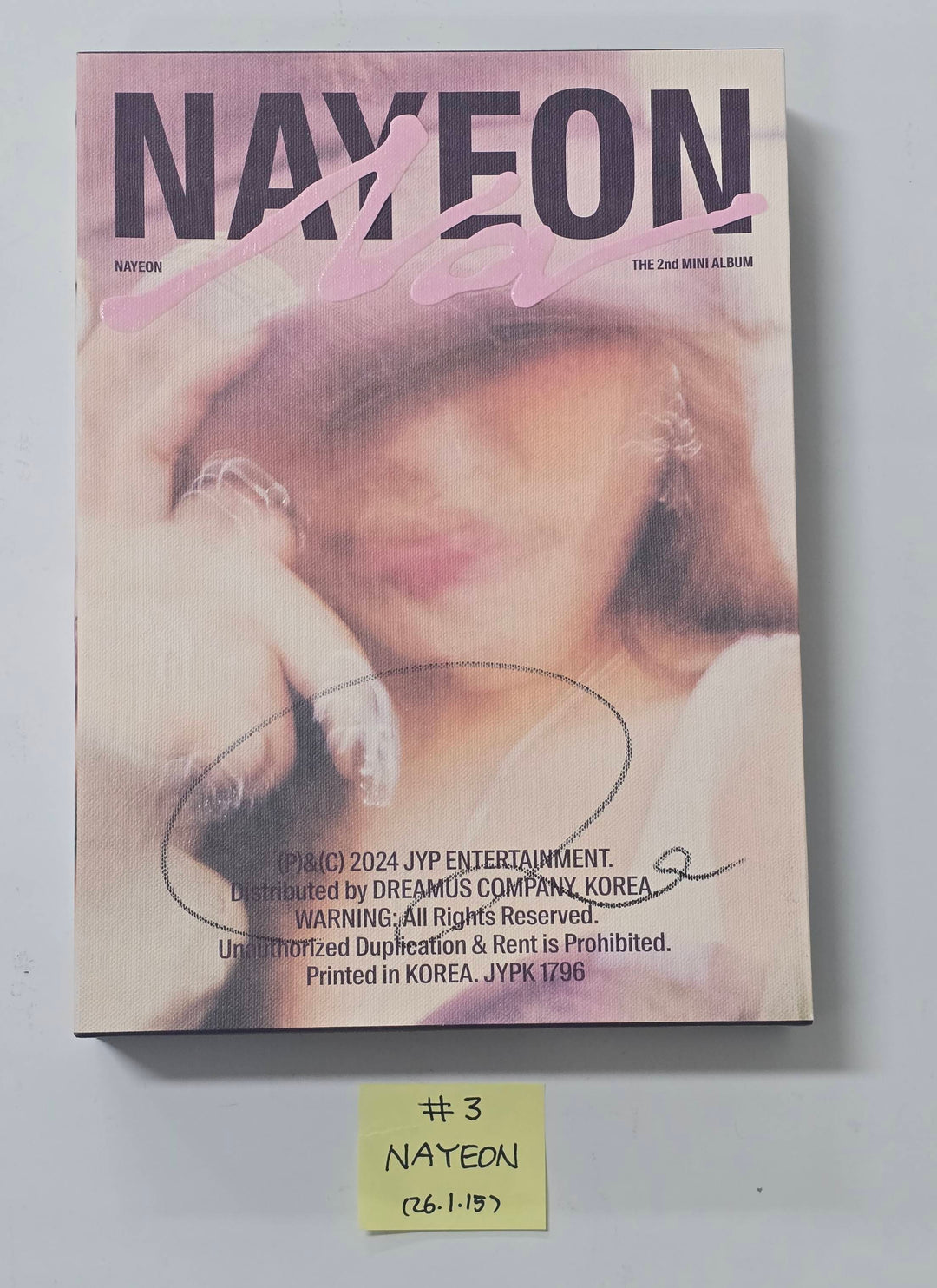 Nayeon (Of TWICE) "NA" - Hand Autographed(Signed) Promo Album [26.1.15]