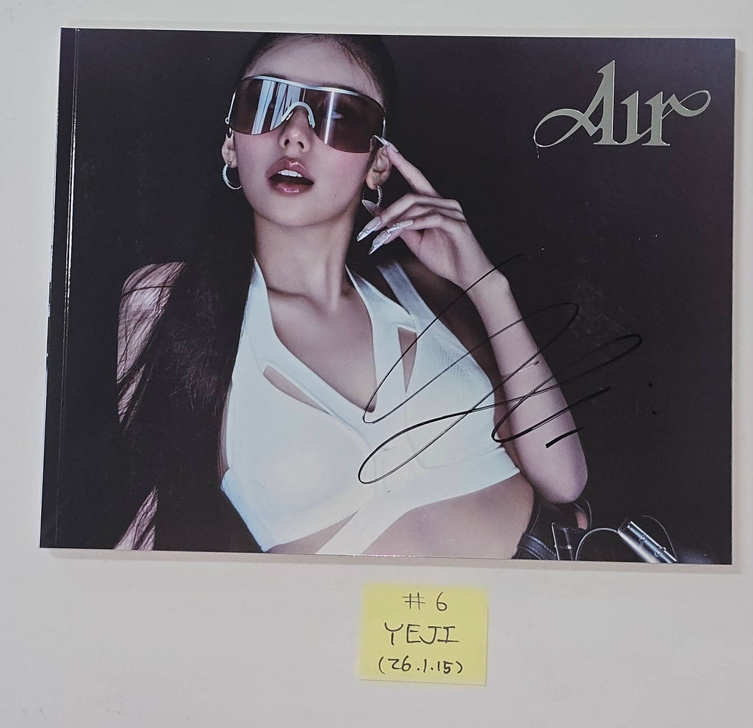 ITZY "BORN TO BE", YEJI "AIR" - Hand Autographed(Signed) Promo Album [26.1.15]