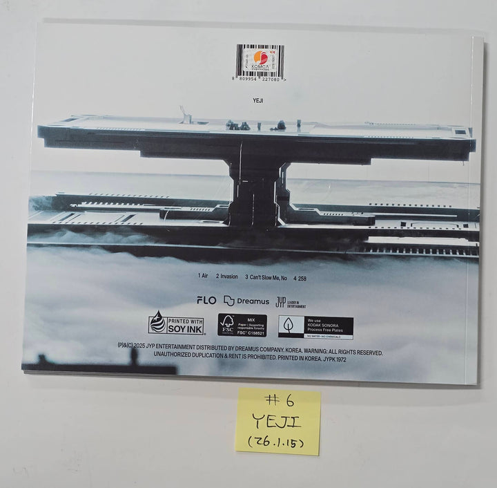 ITZY "BORN TO BE", YEJI "AIR" - Hand Autographed(Signed) Promo Album [26.1.15]