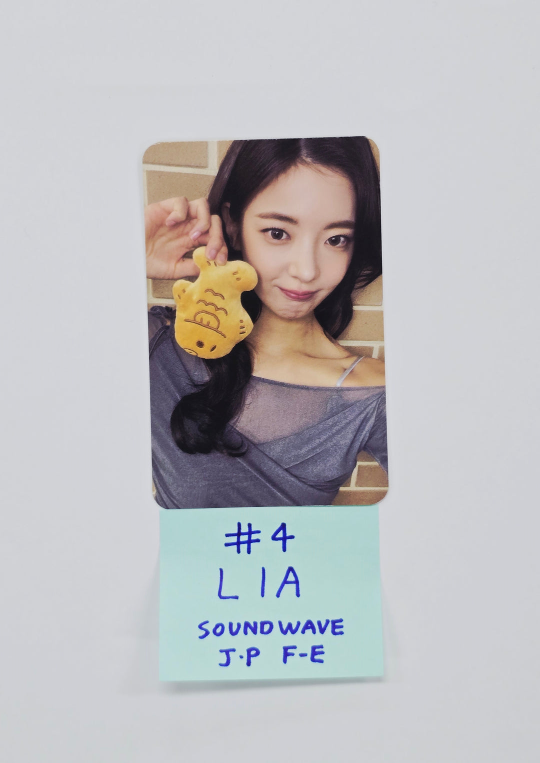 ITZY "TUNNEL VISION" - Soundwave Japan Fansign Event Photocard [26.01.16]