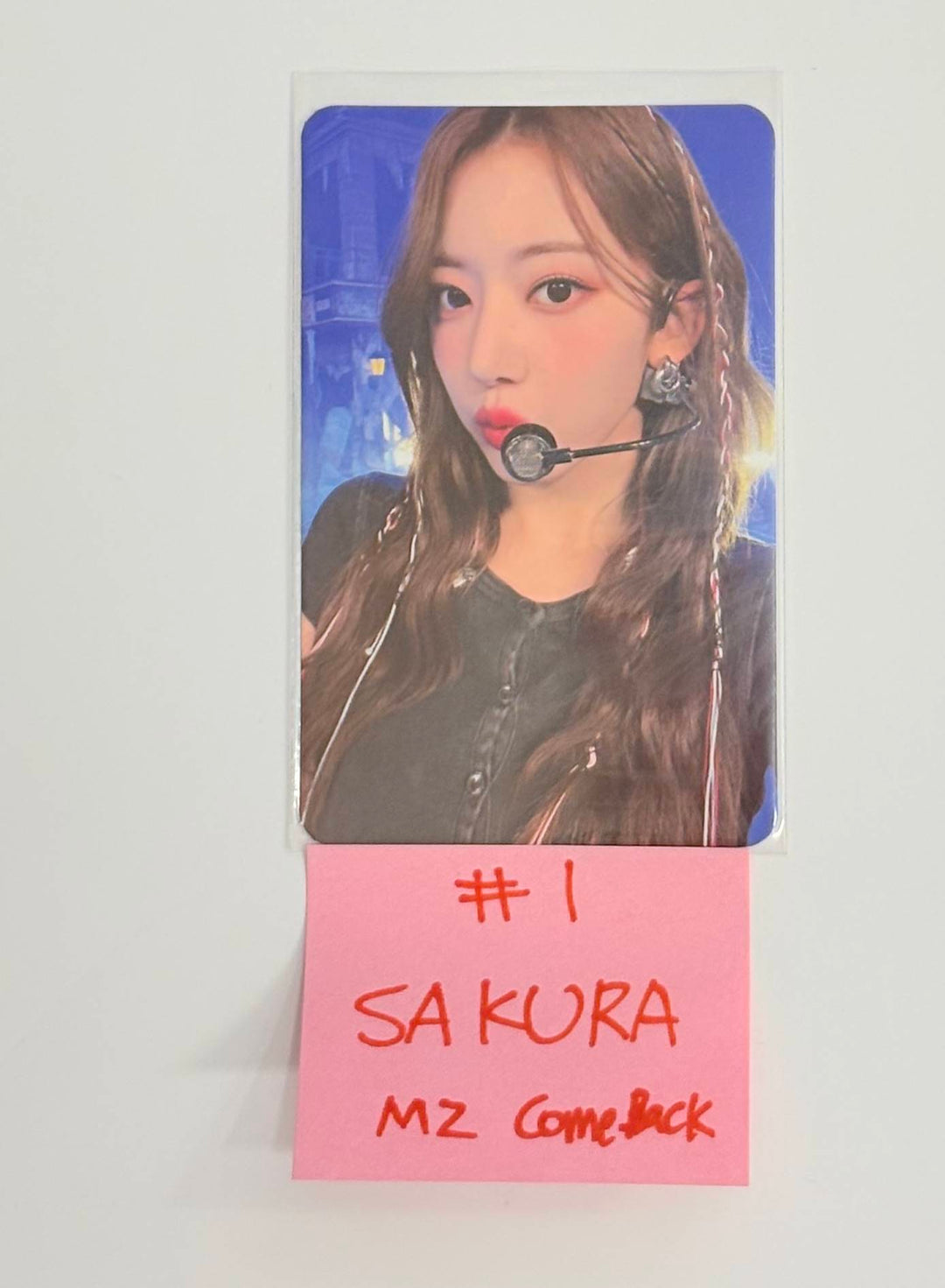 Le Sserafim "ANTIFRAGILE" - M2 Pre-Order Benefit Photocard [26.1.16]