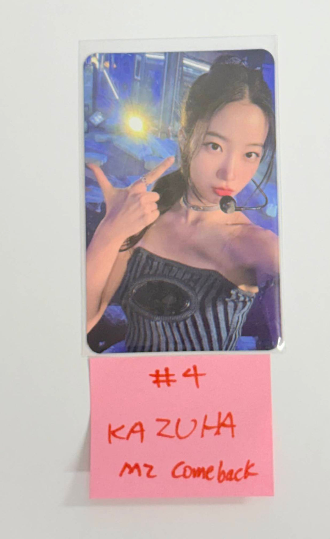 Le Sserafim "ANTIFRAGILE" - M2 Pre-Order Benefit Photocard [26.1.16]