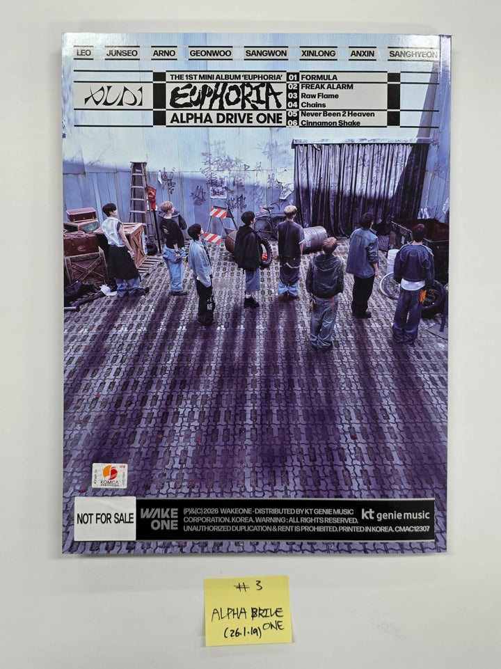 ALPHA DRIVE ONE "EUPHORIA" - Hand Autographed(Signed) Promo Album [26.1.19]