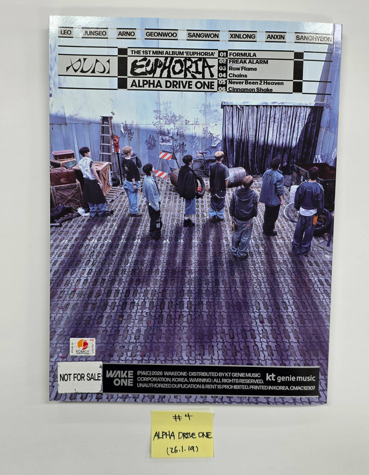 ALPHA DRIVE ONE "EUPHORIA" - Hand Autographed(Signed) Promo Album [26.1.19]