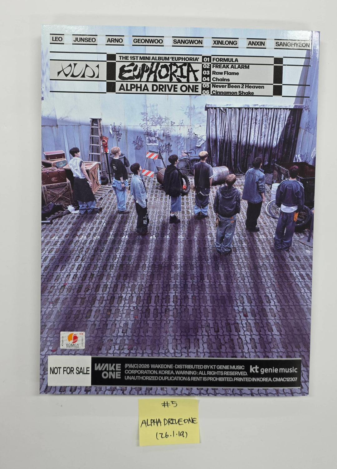 ALPHA DRIVE ONE "EUPHORIA" - Hand Autographed(Signed) Promo Album [26.1.19]