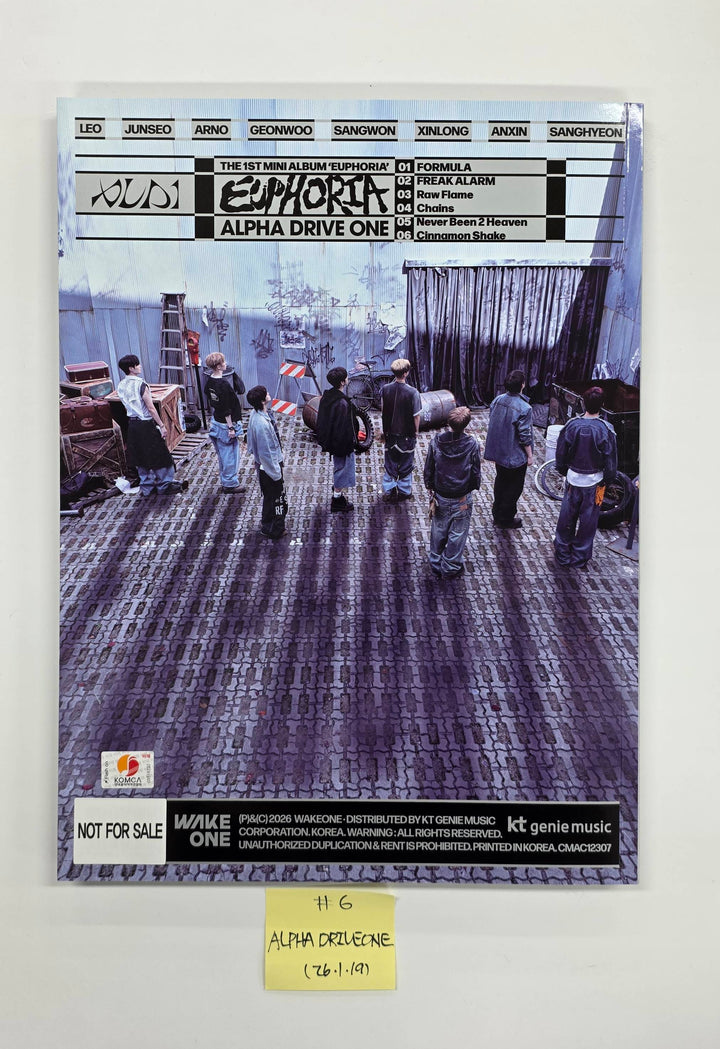 ALPHA DRIVE ONE "EUPHORIA" - Hand Autographed(Signed) Promo Album [26.1.19]