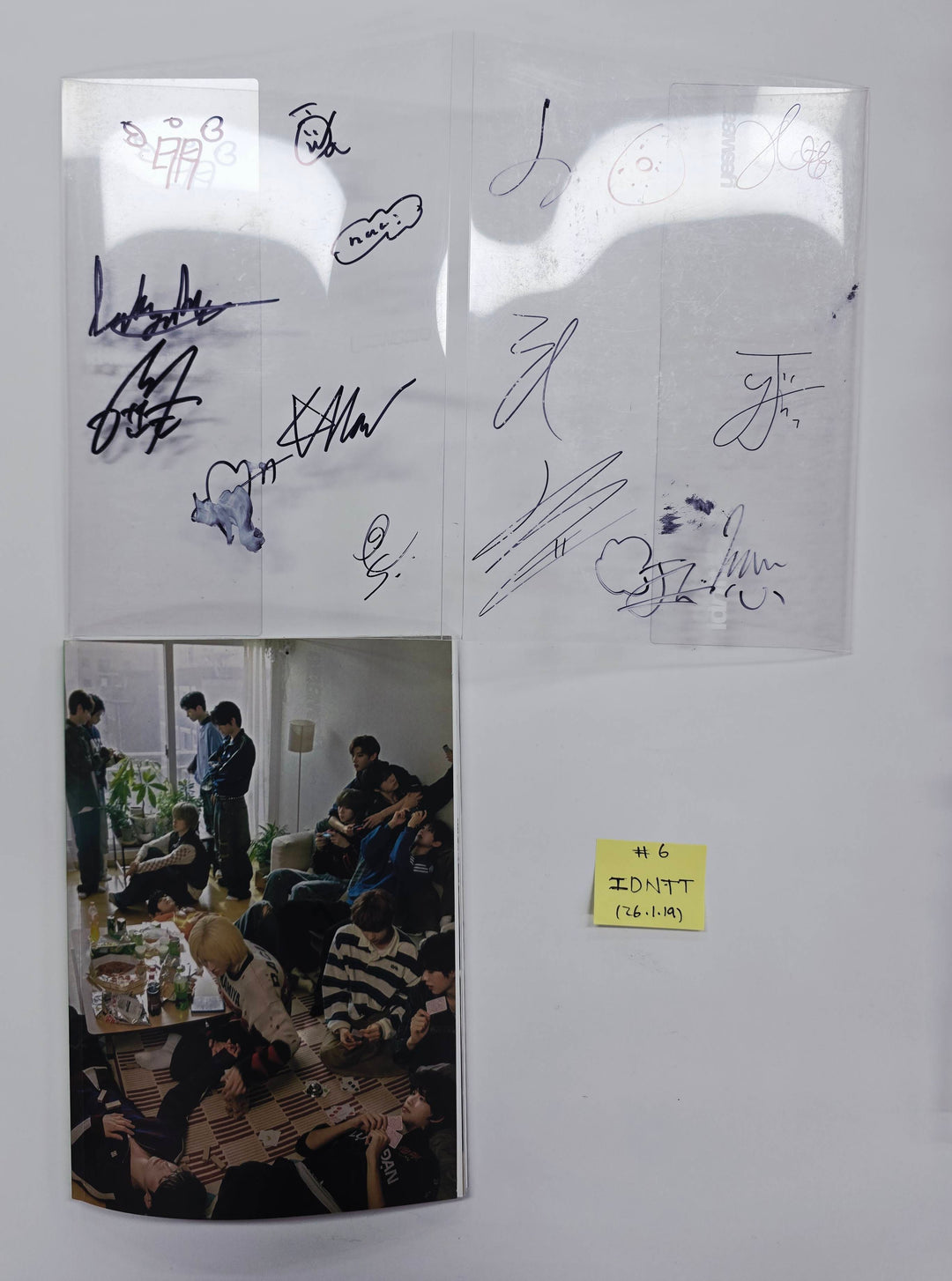 LNGSHOT "SHOT CALLERS", Idntt "yesweare" - Hand Autographed(Signed) Promo Album [26.1.19]