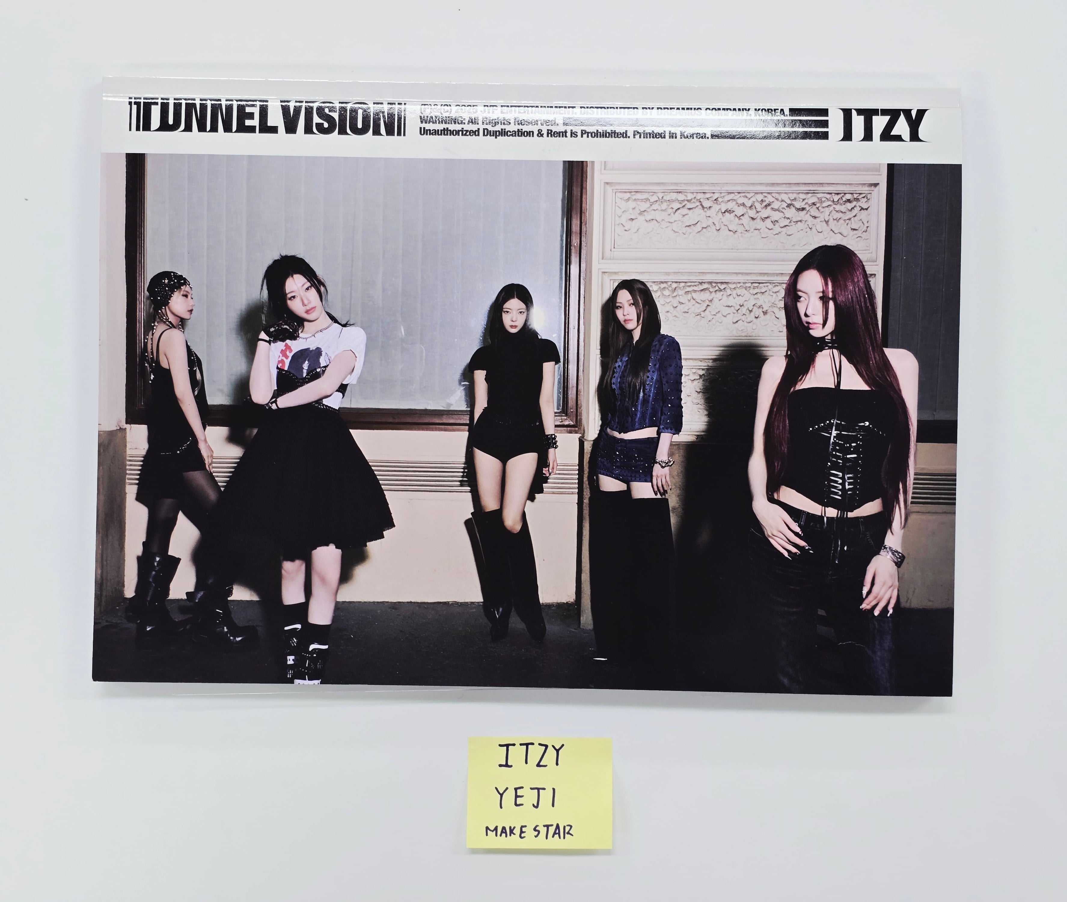 ITZY - HALLYUSUPERSTORE – Page 6
