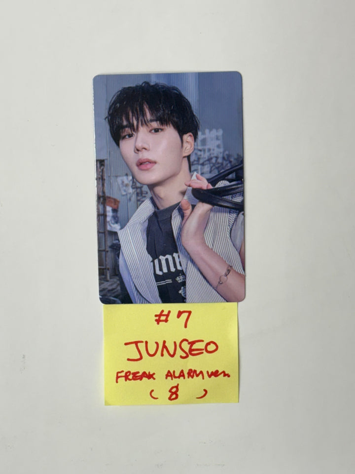 ALPHA DRIVE ONE "EUPHORIA" - Pop-Up Official Random Trading Photocard (Freke Alarm ver.) (1) [26.1.26]