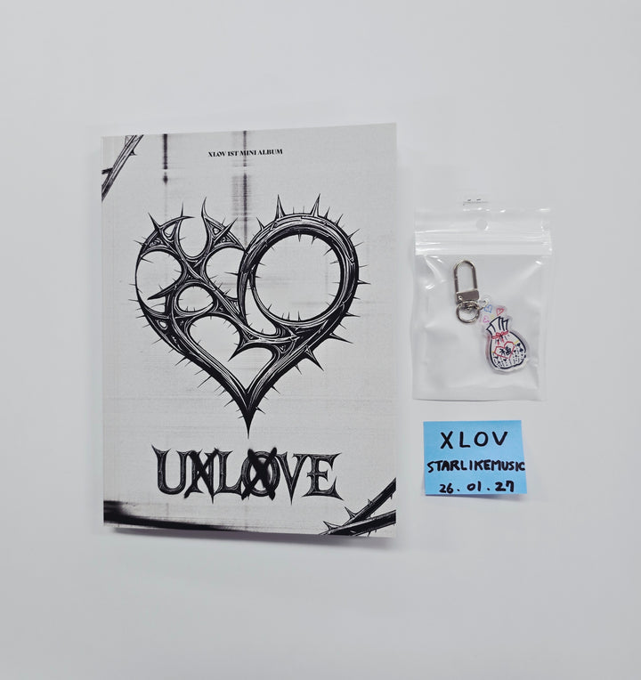 XLOV "UXLXVE" - Hand Autographed(Signed) Album [26.01.27]