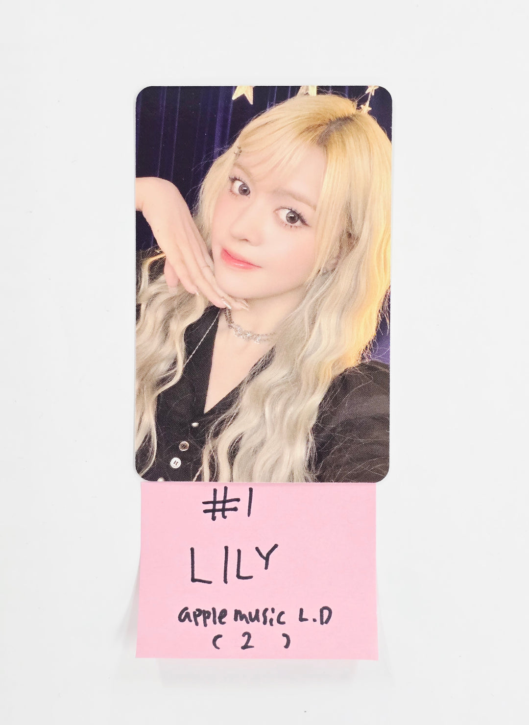 NMIXX "Blue Valentine" - Apple Music Lucky Draw Event Photocard, polaroid type Photocard R2 [26.01.28]