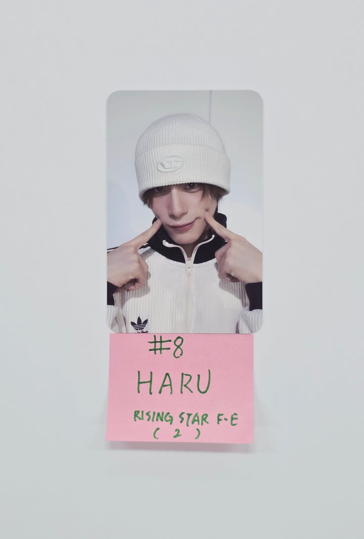 XLOV "UXLXVE" - Rising Star Fansign Event Photocard R4 [26.01.28]