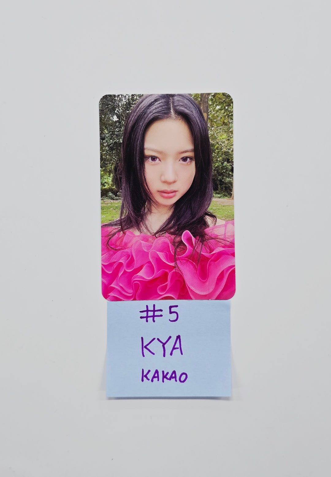KiiiKiii "Delulu Pack" - Kakao Pre-Order Benefit Photocard (VER SET / Bubble. Ver.) [26.01.29]