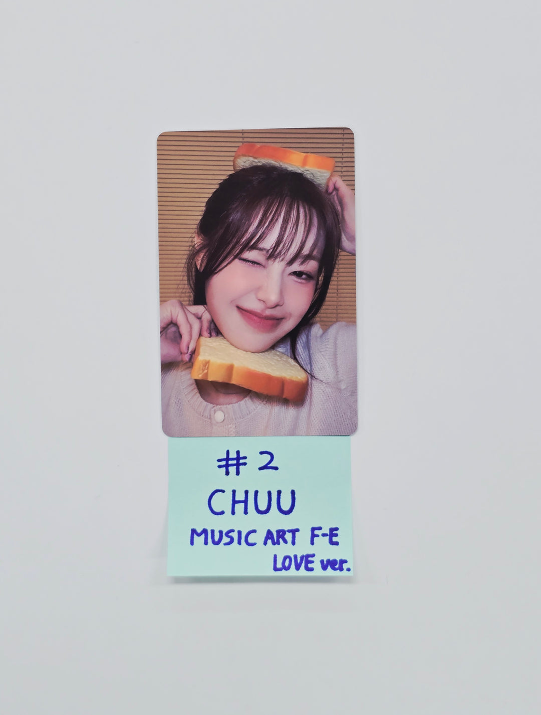 CHUU The First Album "XO, My Cyberlove" - Music Art Fansign Event Photocard R2 (Love Ver.) [26.01.30]