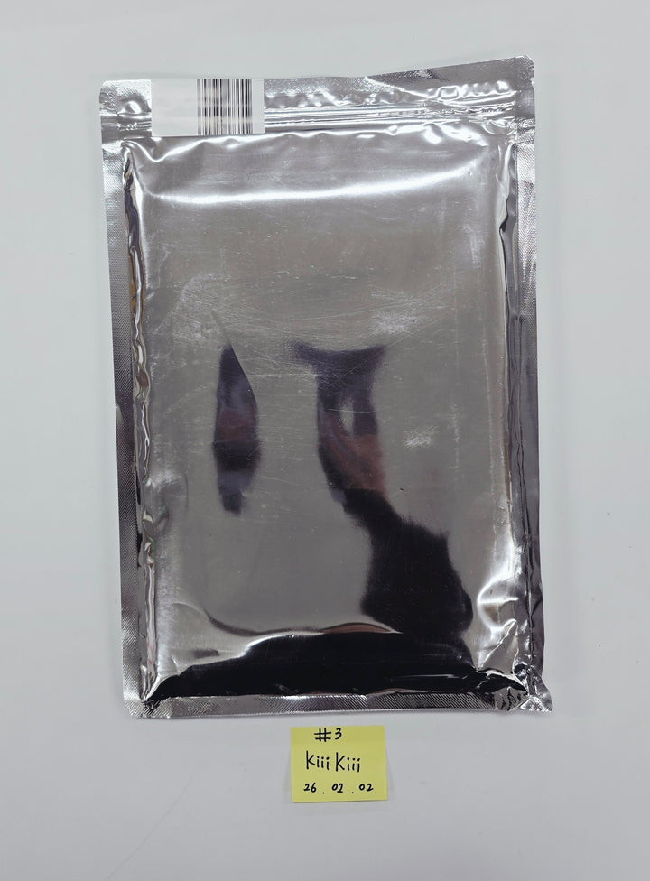 KIIIKIII "Delulu Pack" - Hand Autographed(Signed) Promo Album [26.02.02]