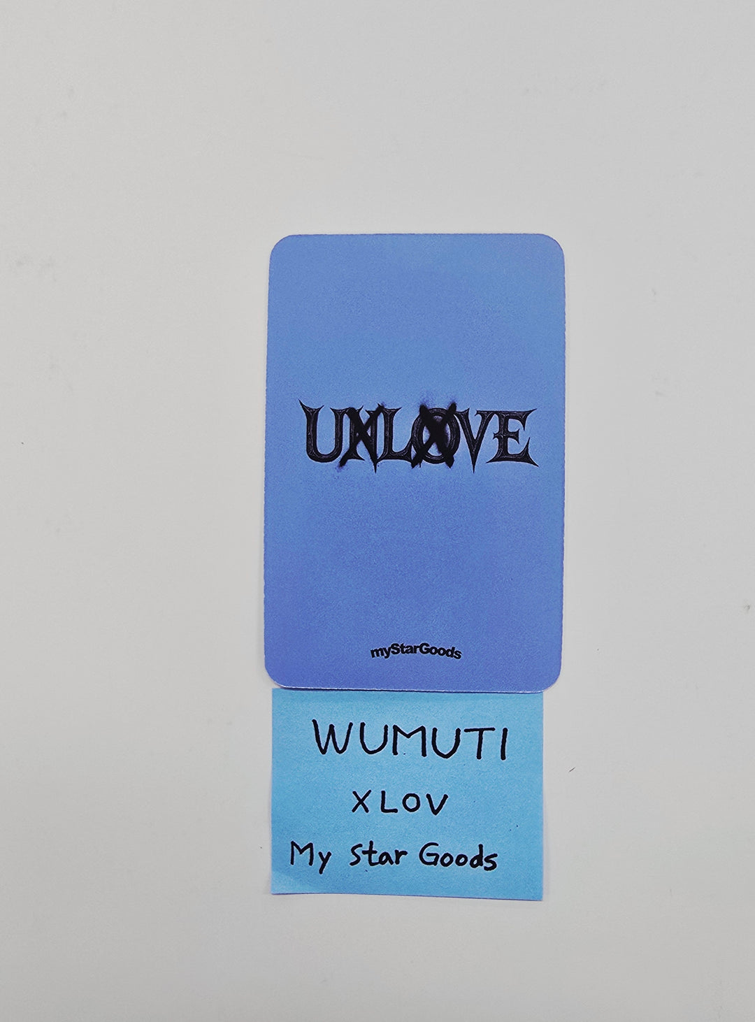 WUMUTI (Of XLOV) "UXLXVE" - Hand Autographed(Signed) Photocard [26.02.03]