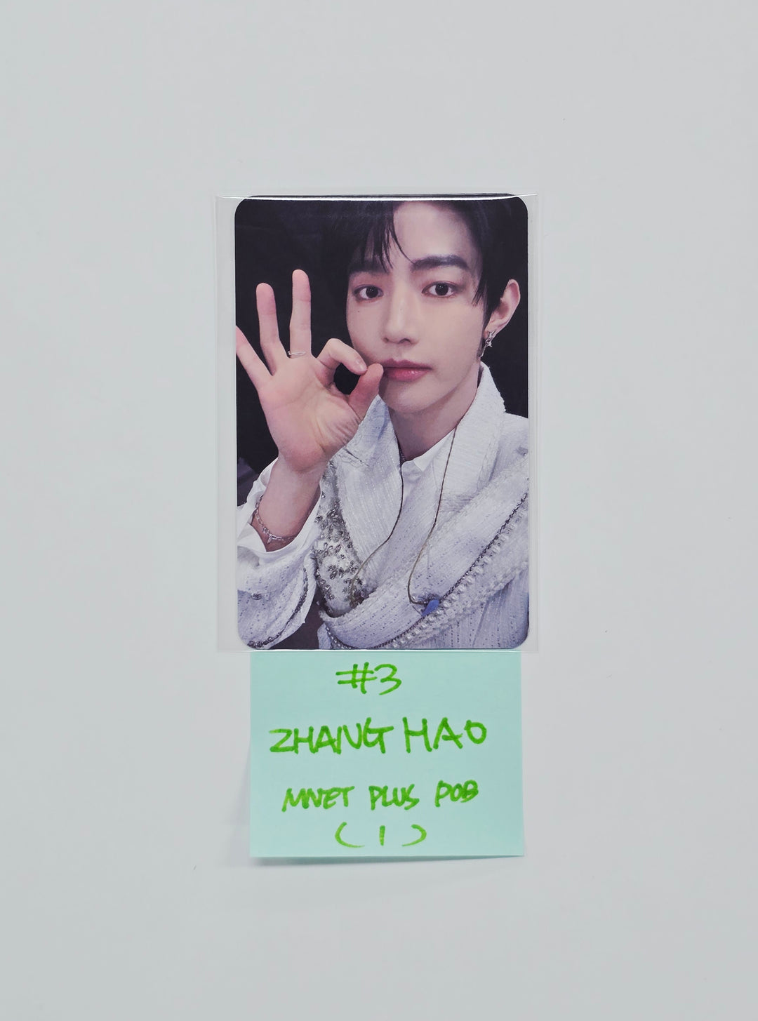 ZeroBaseOne "RE-FLOW" - Mnet Pre-Order Benefit Photocard [26.02.04]