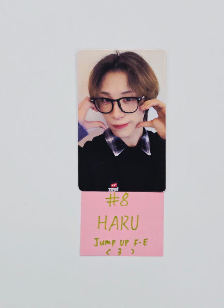 XLOV "UXLXVE" - Jump UP Fansign Event Photocard R10 [26.02.05]