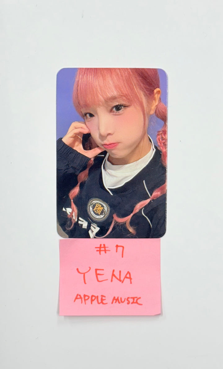 Yena "HATE XX" - Apple Music Fansign Event Photocard [26.02.05]