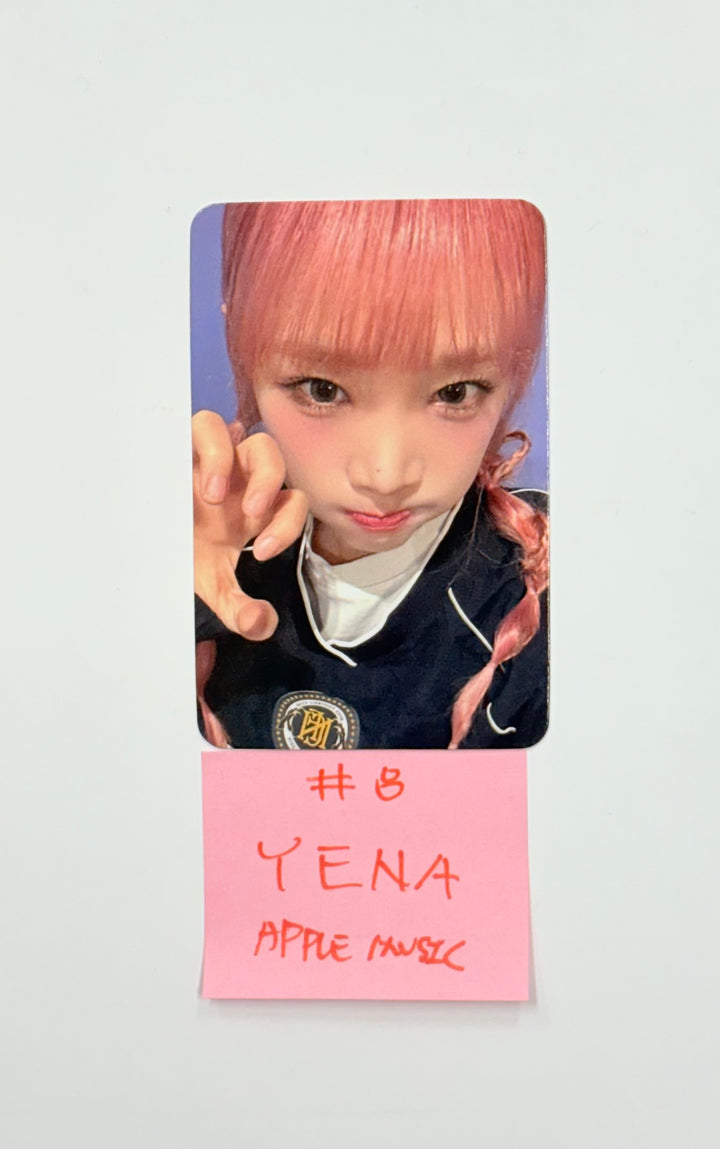 Yena "HATE XX" - Apple Music Fansign Event Photocard [26.02.05]